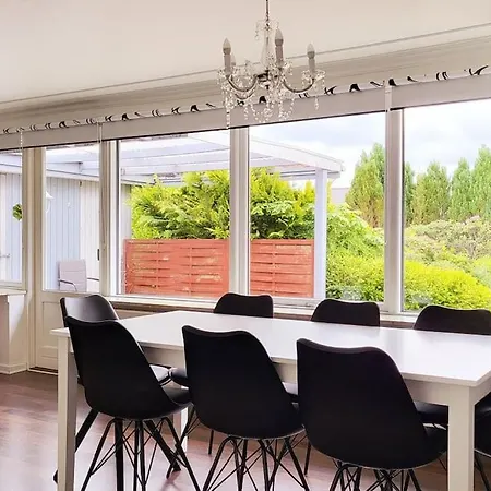 Thuya Rica House فيلة بيلوند